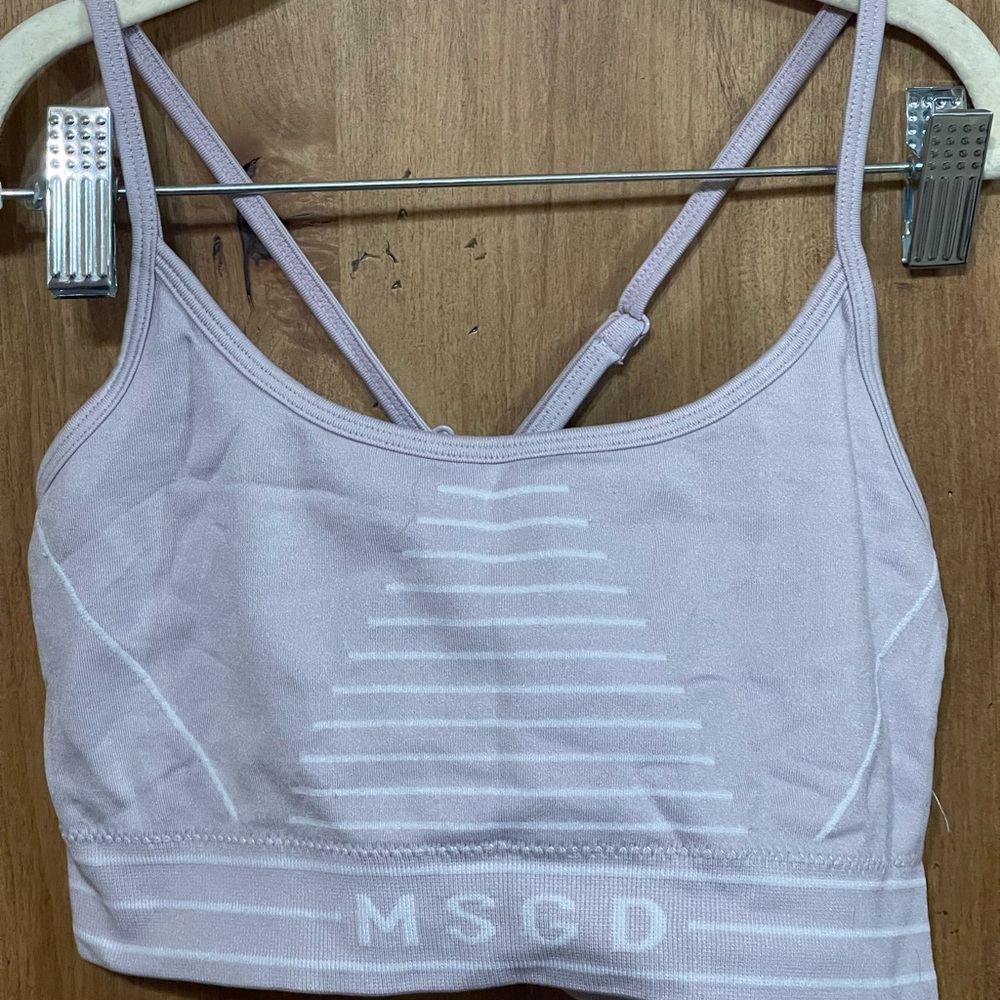 Missguided sports bra size 6/8